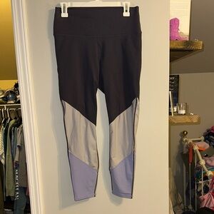 Fabletics PowerHold leggings size large